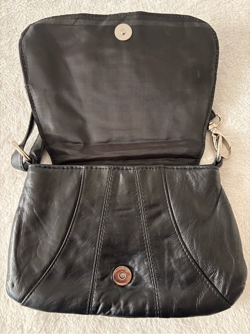 Genuine Leather Black Floral Rosette Shoulder Bag Coquette Romantic Cottagecore - Picture 4 of 11